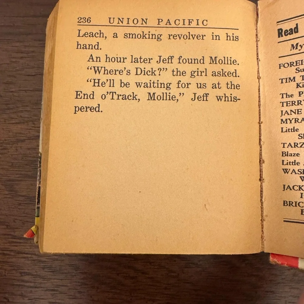 Vintage 1939 Better Little Book Union Pacific #1411 Barbara Stanwyck DeMille